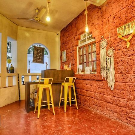Aerostel - Backpacker'S Hostel In Goa Calangute Bagian luar foto