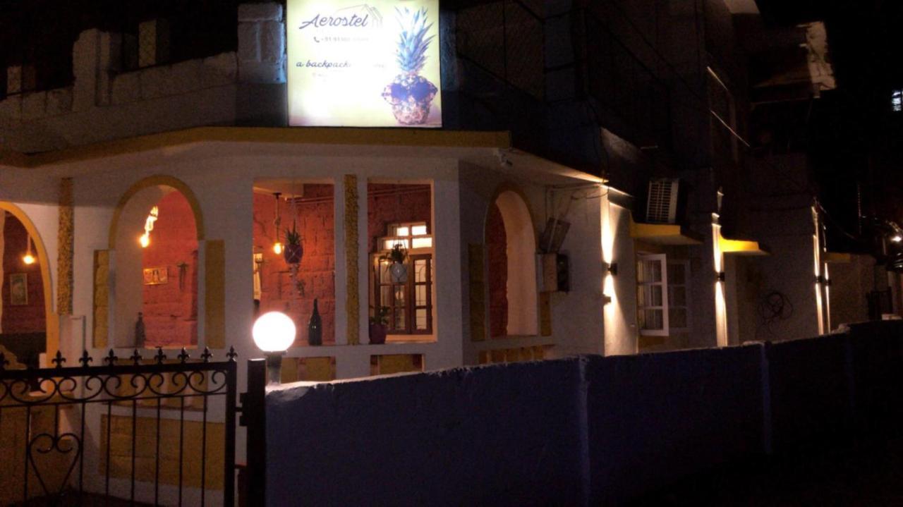 Aerostel - Backpacker'S Hostel In Goa Calangute Bagian luar foto
